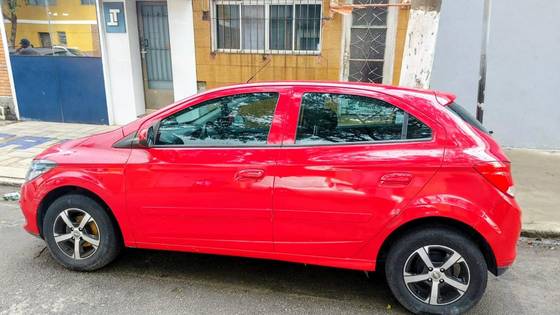 CHEVROLET ONIX 1.0 MPFI LT 8V FLEX 4P MANUAL CHEVROLET ONIX 1.0 MPFI LT 8V FLEX 4P MANUAL